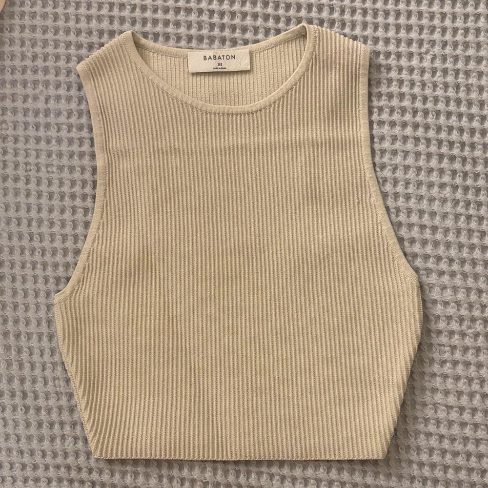 Aritzia Babaton Sculpt Knit Crop Racer Tank - Matte Pearl XS